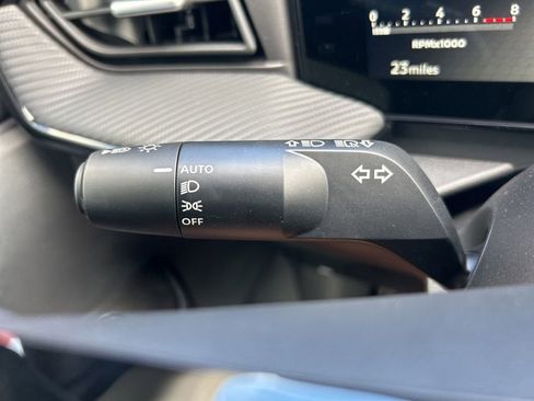 New 2026 Nissan Kicks SR image 24