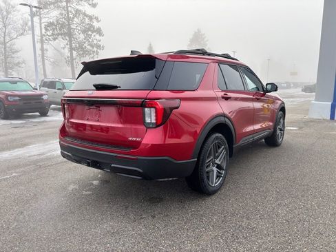 New 2026 Ford Explorer ST-Line w/ ST-Line Street Pack image 3