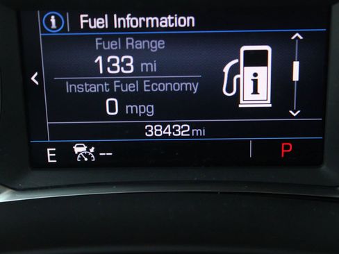 Used 2023 GMC Terrain SLE w/ Driver Convenience Package AWD/4WD image 38