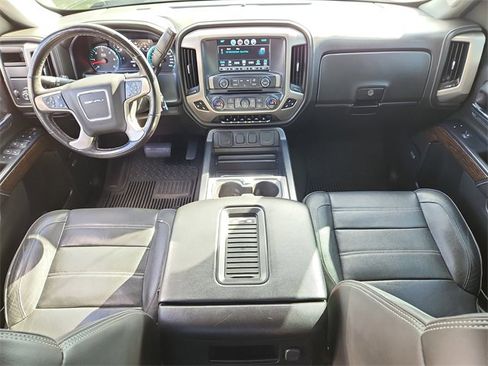 Used 2018 GMC Sierra 1500 Denali image 12