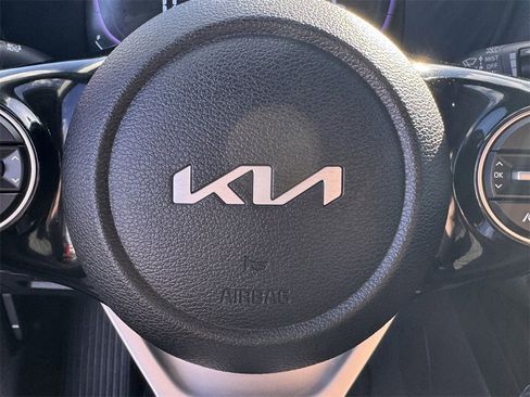 New 2025 Kia Soul EX image 17