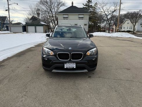 Used 2013 BMW X1 xDrive28i image 2