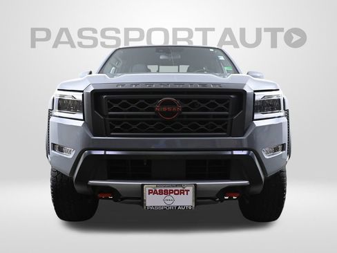 Used 2023 Nissan Frontier PRO-4X w/ Technology Package AWD/4WD image 2