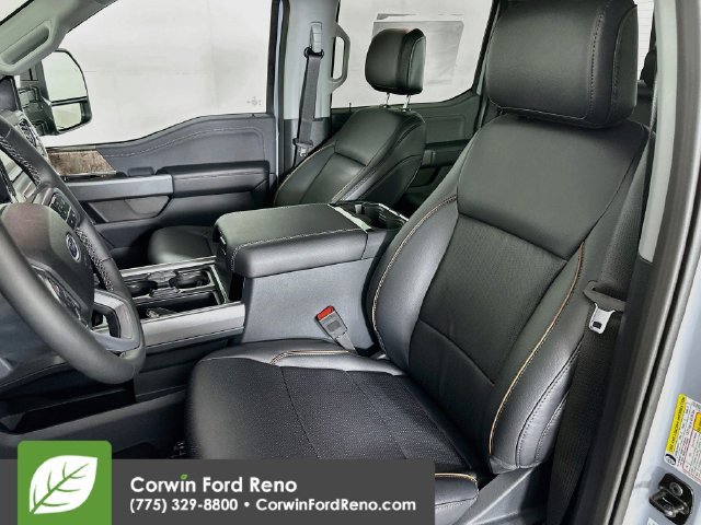 New 2026 Ford F350 Lariat w/ Black Appearance Package AWD/4WD image 9
