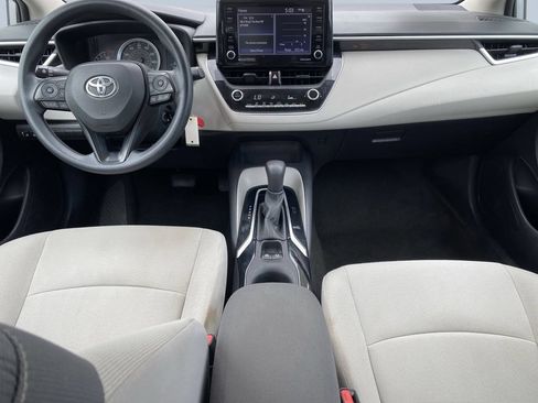 Used 2022 Toyota Corolla LE FWD image 14