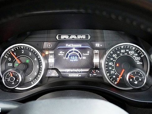 Used 2022 RAM 1500 Lone Star image 32