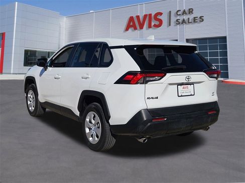 Used 2024 Toyota RAV4 LE image 3