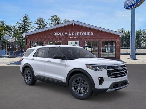 New 2026 Ford Explorer Active image 7