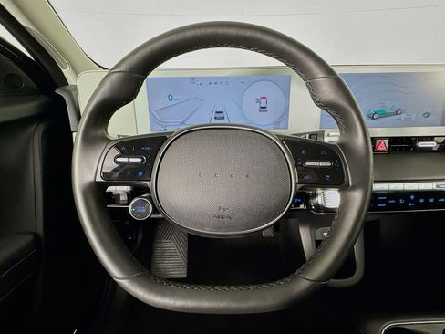 Used 2024 Hyundai Ioniq 5 SEL image 11