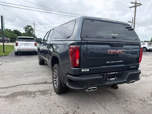 Used 2021 GMC Sierra 1500 AT4 w/ AT4 Value Package AWD/4WD image 8