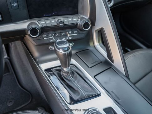 Used 2019 Chevrolet Corvette Stingray Coupe w/ Carbon Flash Badge Package image 57