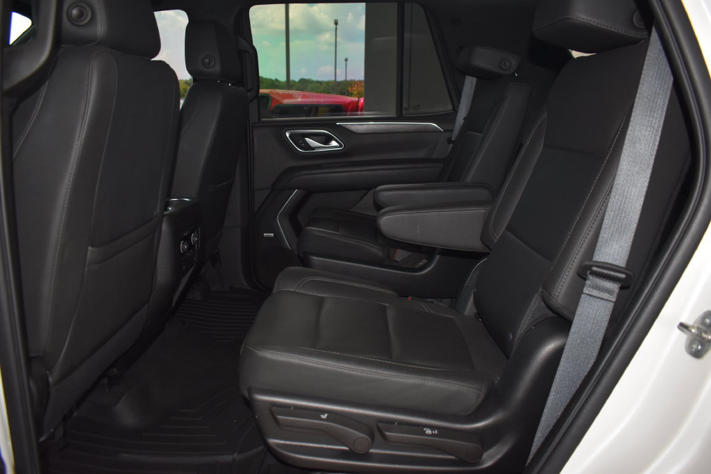 Used 2022 Chevrolet Tahoe LT w/ Luxury Package RWD image 15