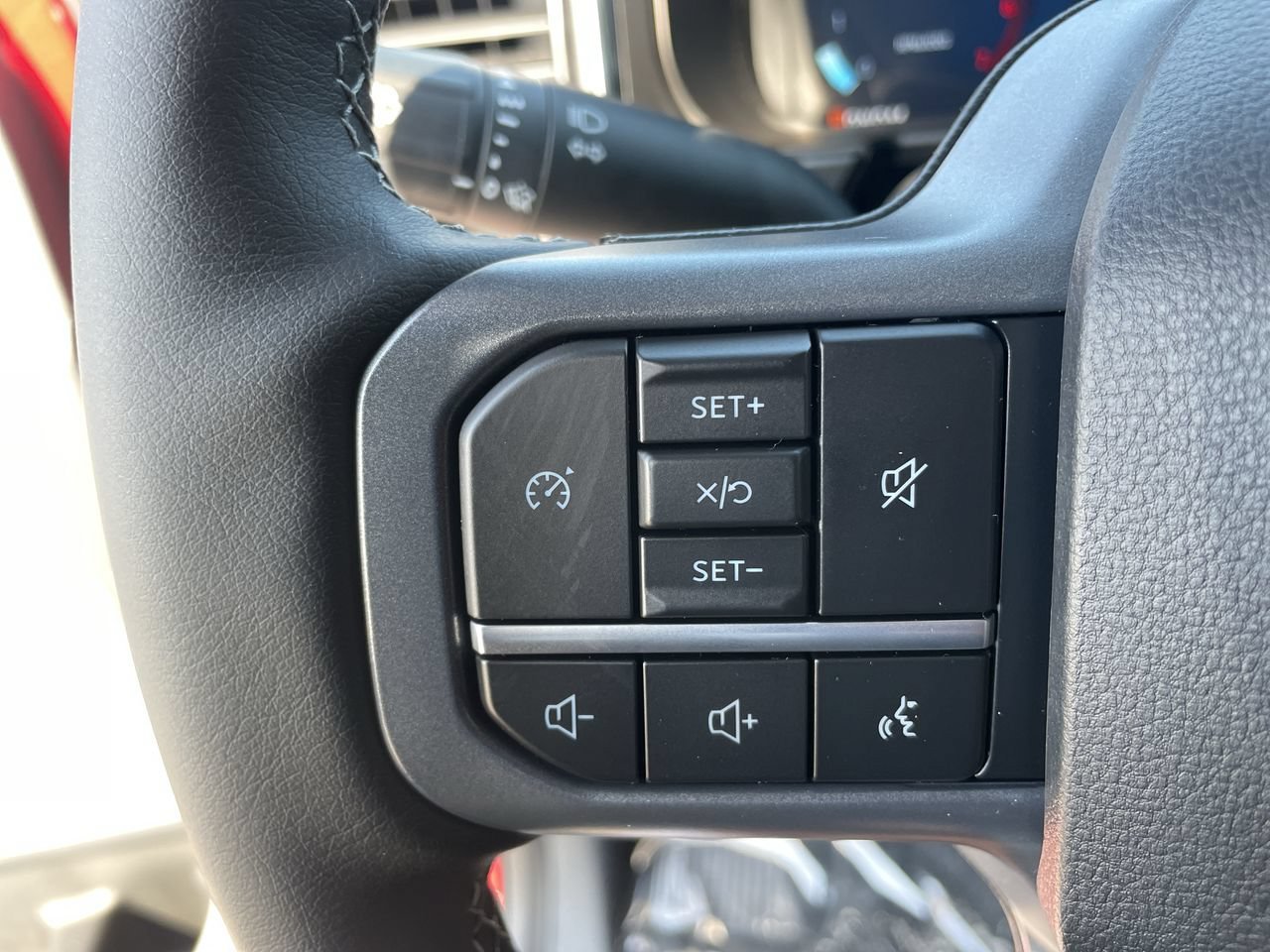 New 2026 Ford F350 Lariat RWD image 29