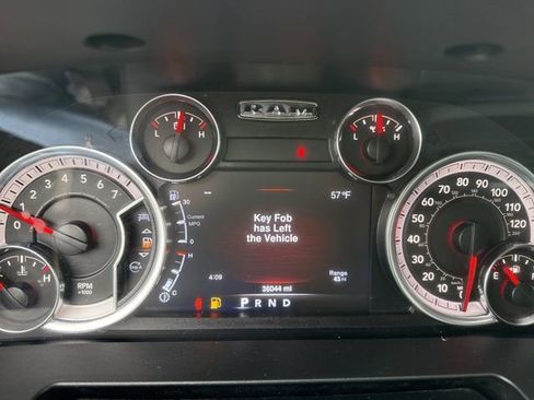 Used 2022 RAM 1500 Classic SLT w/ Electronics Convenience Group AWD/4WD image 7