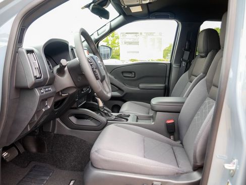 New 2026 Nissan Frontier SV w/ SV Convenience Package RWD image 7