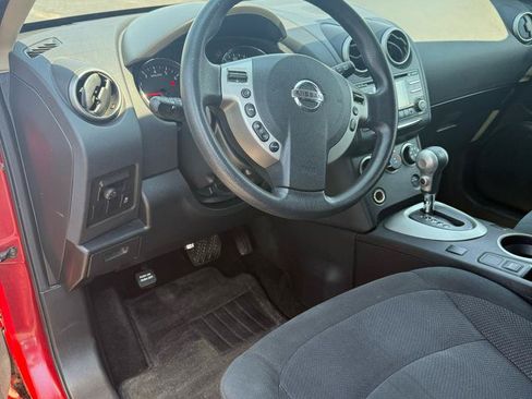 Used 2013 Nissan Rogue S w/ Special Edition Pkg FWD image 7