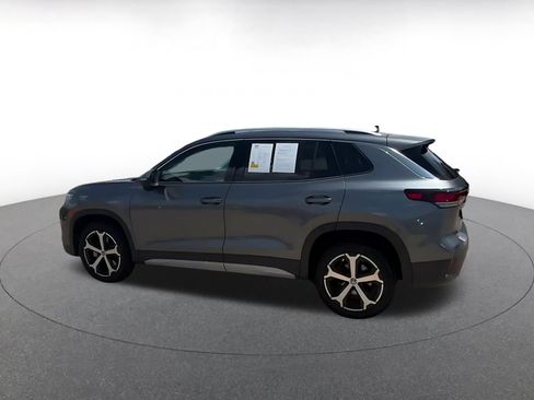 Used 2026 Volkswagen Tiguan SE AWD/4WD image 9