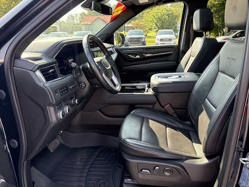 Used 2023 GMC Yukon Denali AWD/4WD image 20