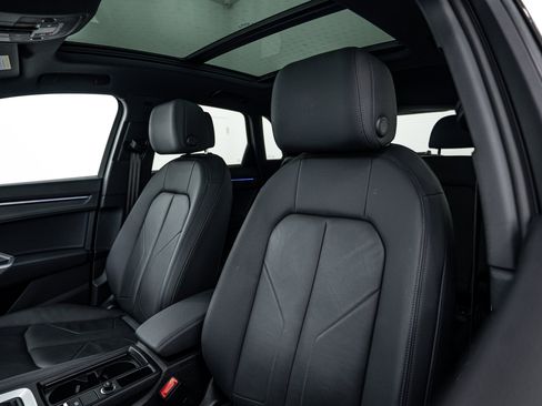 Certified 2023 Audi Q3 2.0T Premium Plus w/ Premium Plus Package image 15