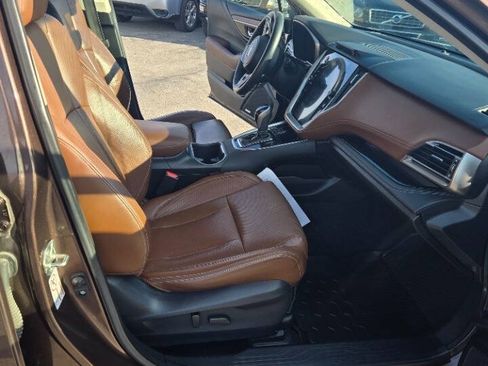 Used 2020 Subaru Outback Touring XT AWD/4WD image 19