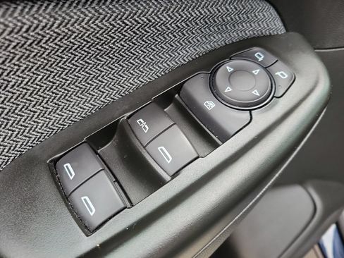 Used 2021 Chevrolet TrailBlazer LT w/ Convenience Package FWD image 15