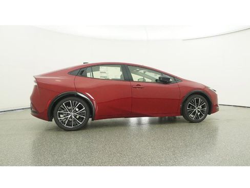 New 2026 Toyota Prius XLE FWD image 26