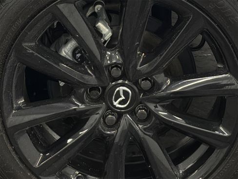 Certified 2025 MAZDA MAZDA3 s Sport image 5