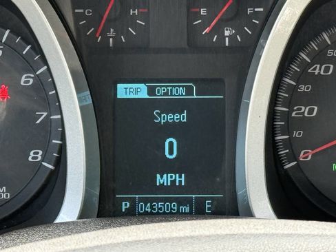 Used 2013 Chevrolet Equinox LTZ FWD image 16