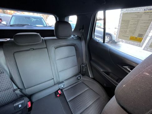 Used 2025 Chevrolet Equinox LT image 33