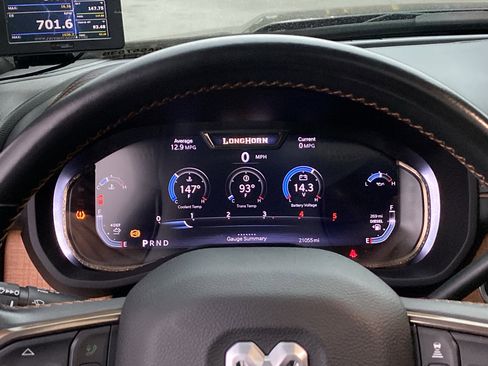 Used 2023 RAM 2500 Limited image 10