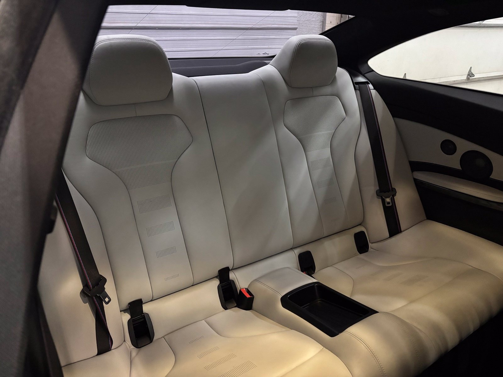 Used 2020 BMW M4 Coupe w/ Competition Package RWD image 28