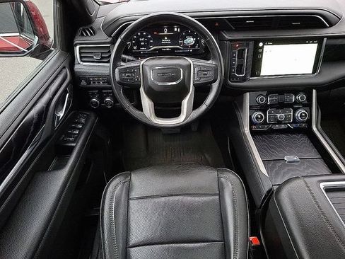 Used 2022 GMC Yukon Denali AWD/4WD image 3