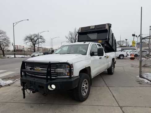 Used 2016 Chevrolet Silverado 3500 W/T image 11