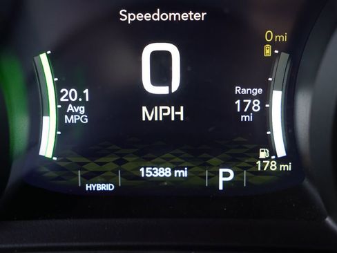 Certified 2025 Jeep Wrangler Unlimited Sahara w/ Safety Group image 35