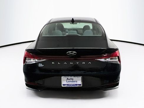Used 2023 Hyundai Elantra SEL w/ Convenience Package FWD image 6