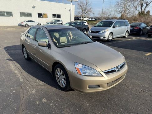 Used 2006 Honda Accord EX image 4