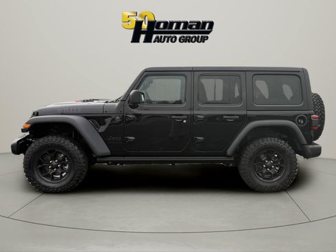 Used 2025 Jeep Wrangler Unlimited Sport AWD/4WD image 2