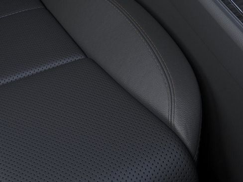 New 2026 Lincoln Aviator AWD w/ Jet Appearance Package image 16