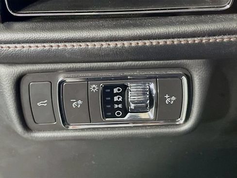 Used 2022 Lincoln Aviator 2WD image 11