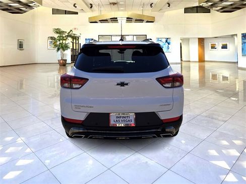 Used 2021 Chevrolet TrailBlazer ACTIV w/ Sun and Liftgate Package image 6