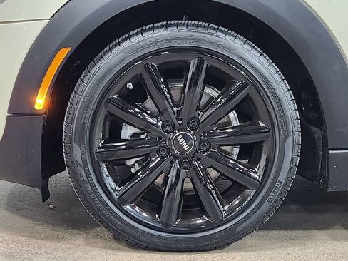 Used 2019 MINI Cooper 4-Door Hardtop image 27