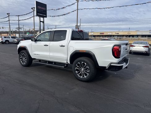 New 2026 GMC Canyon Denali image 6