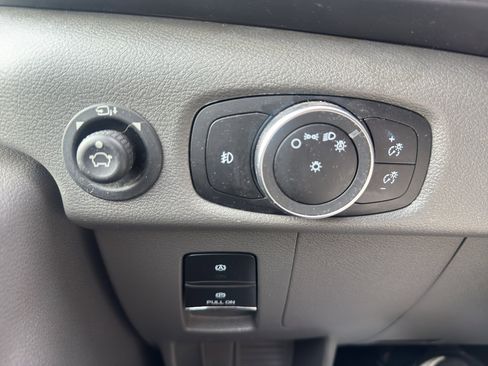 Used 2022 Ford Transit 350 XLT image 28