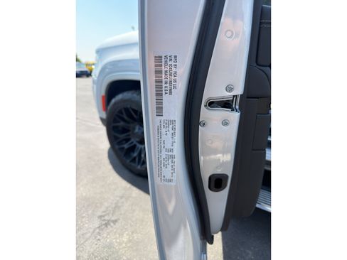 Used 2022 Jeep Grand Wagoneer Series I AWD/4WD image 21