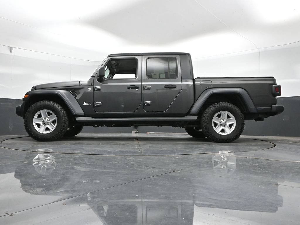 Used 2020 Jeep Gladiator Sport w/ Quick Order Package 24S AWD/4WD image 39
