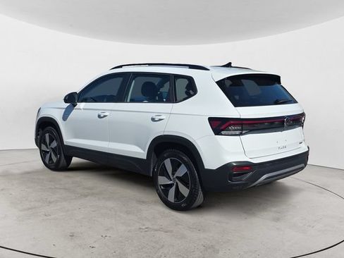 Used 2025 Volkswagen Taos S AWD/4WD image 3