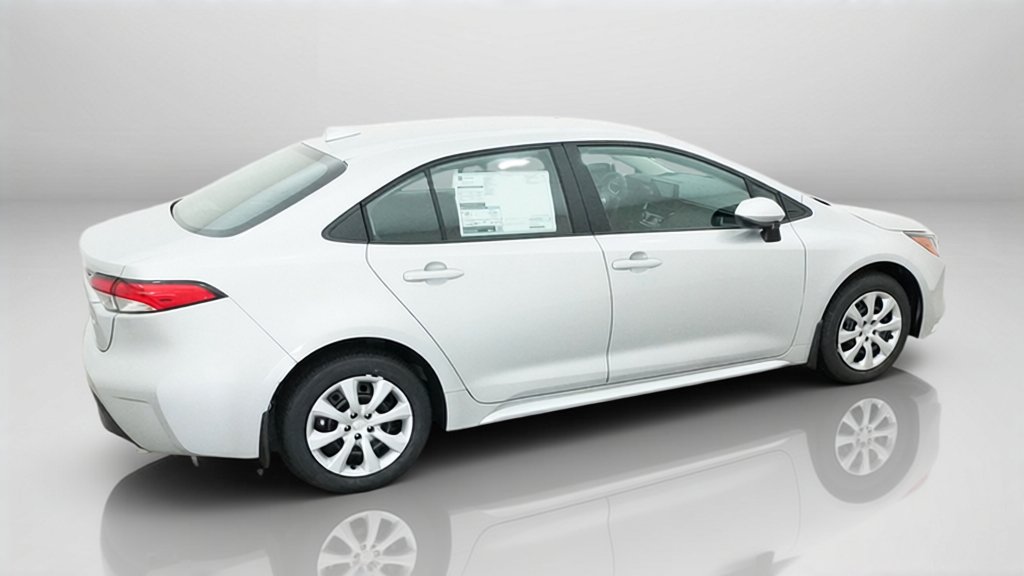 New 2027 Toyota Corolla LE FWD image 8