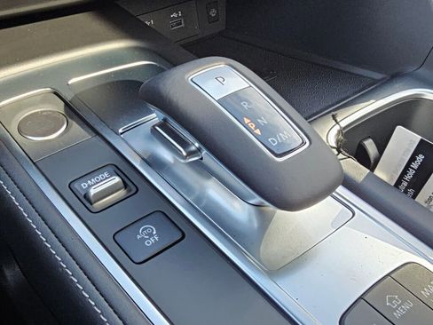 New 2025 INFINITI QX60 Sensory image 39