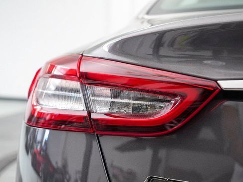 Used 2020 Maserati Quattroporte GTS GranSport image 15