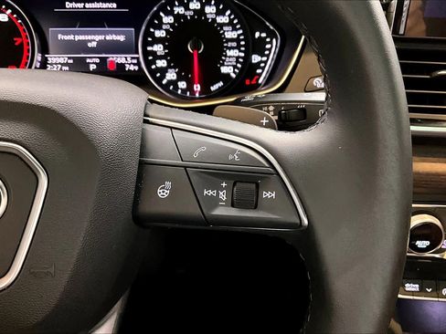 Used 2022 Audi Q5 2.0T Premium w/ Convenience Package image 25